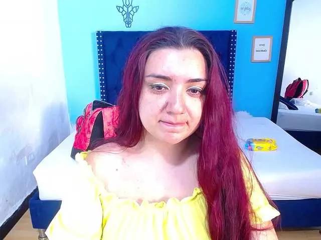 kinky-redhead18 on BongaCams