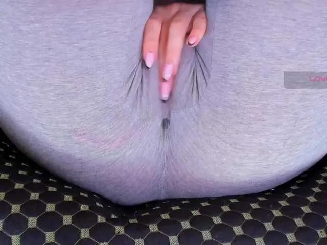 Kira-Kell on BongaCams