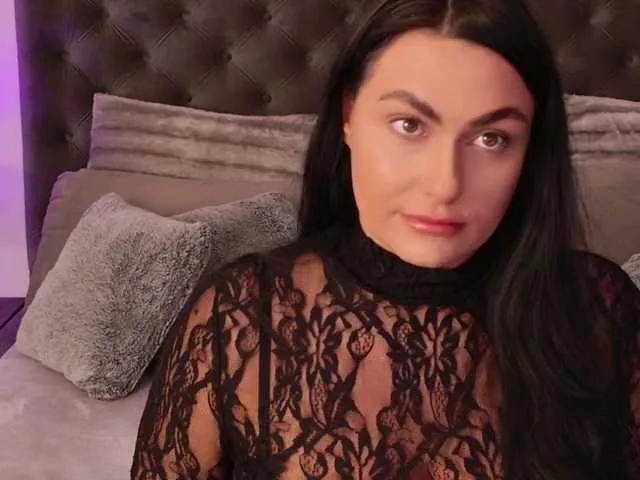 KiraJellylike on BongaCams