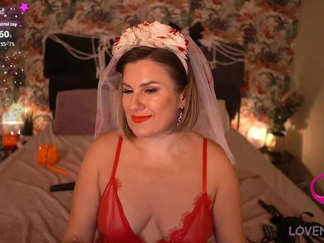 KiraRoxx on BongaCams