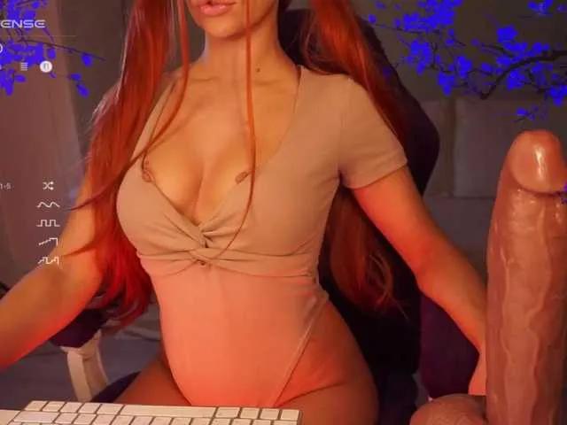 LADYCharmer on BongaCams