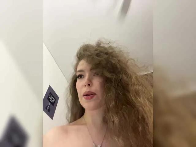 LadyEmily on BongaCams