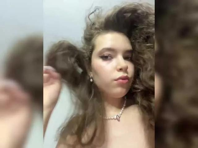 LadyEmily on BongaCams