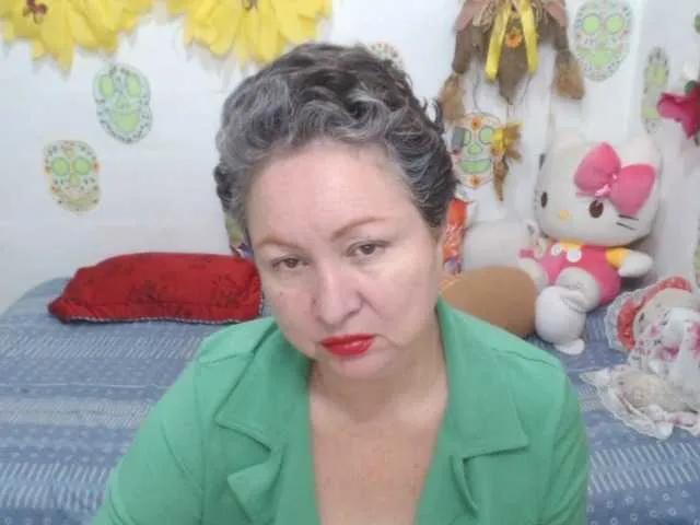 LADYQUEEN520 on BongaCams