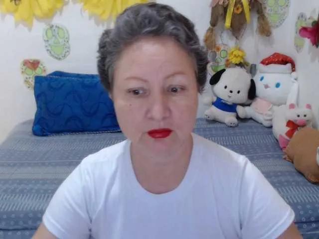 LADYQUEEN520 on BongaCams