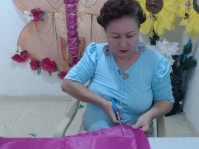 LADYQUEEN520 on BongaCams