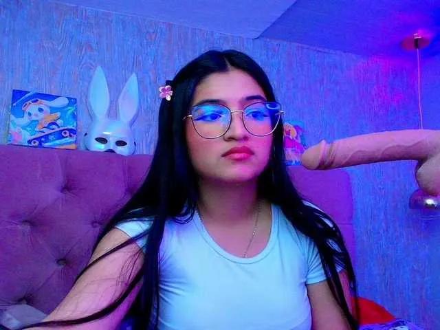 Freechat laurenelove on BongaCams