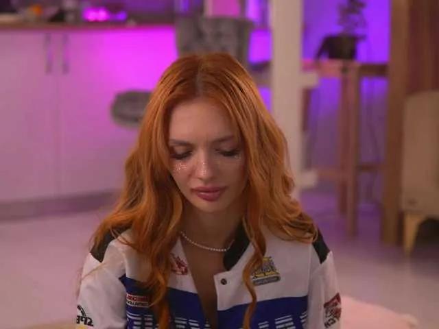 Freechat LeyaMeyers on BongaCams