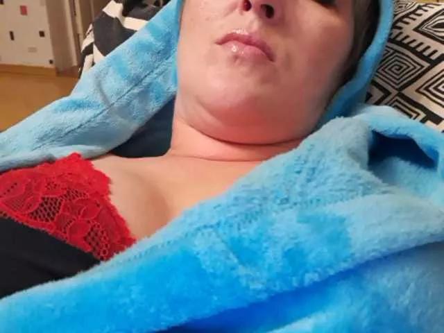 LikaBest on BongaCams