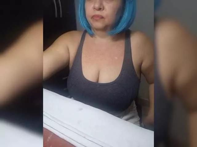 LolytaWOMAN on BongaCams