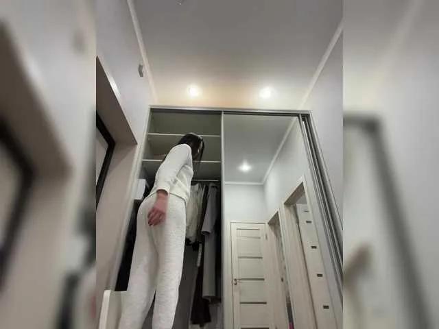 Love69me on BongaCams