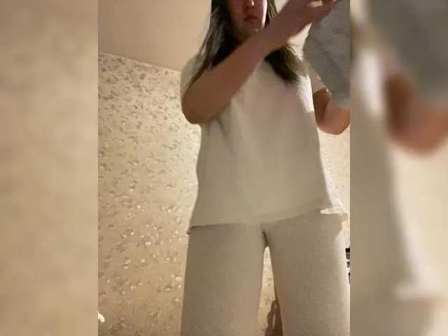 loveesafi on BongaCams