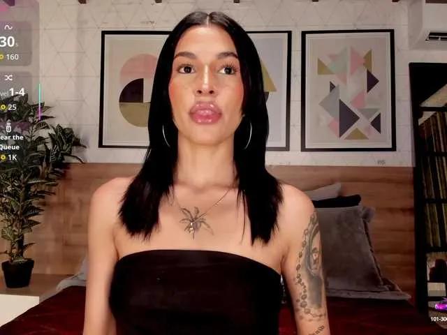 LunaRuso on BongaCams