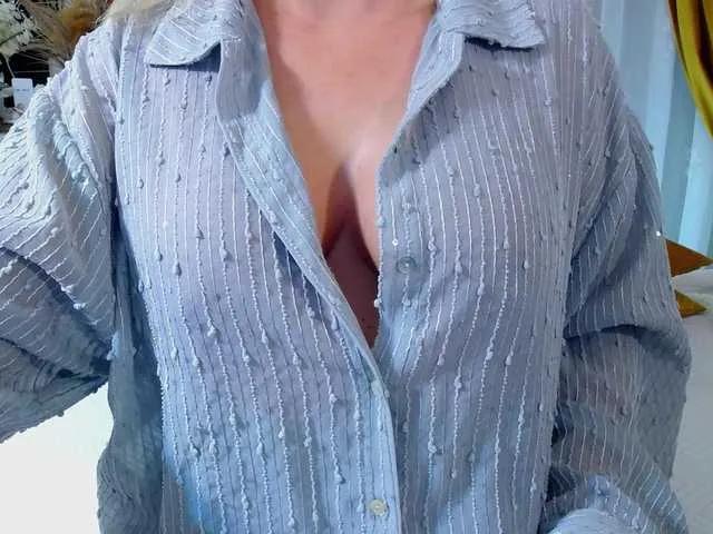 Malvvina on BongaCams