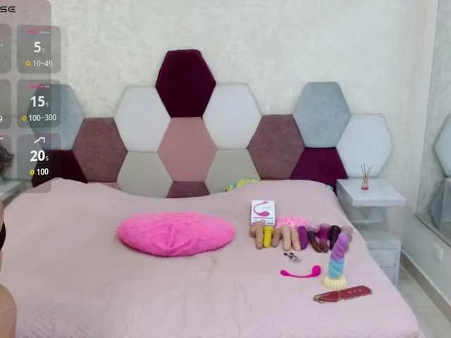 Offline marianabbw on BongaCams