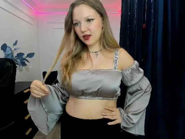 Offline MariaRobinson on BongaCams