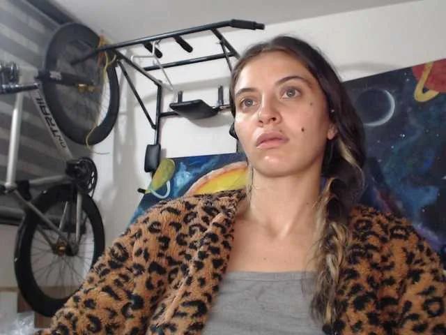 mariecam420 on BongaCams