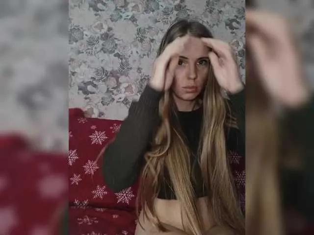 Marina-9819 on BongaCams