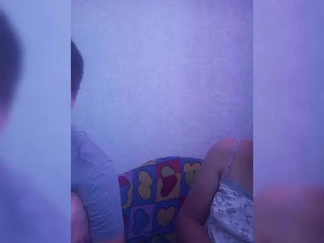 Offline Mary-and-Max on BongaCams