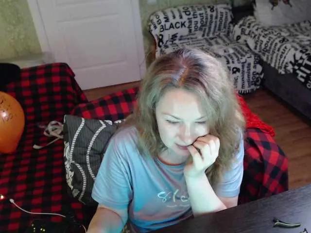 Freechat MeganIris on BongaCams