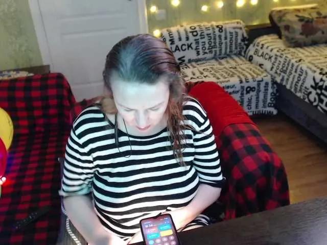 Freechat MeganIris on BongaCams