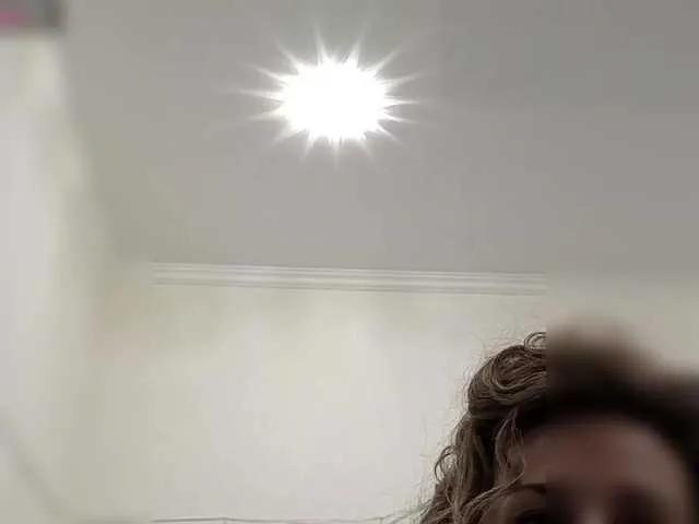 mery8poppins on BongaCams