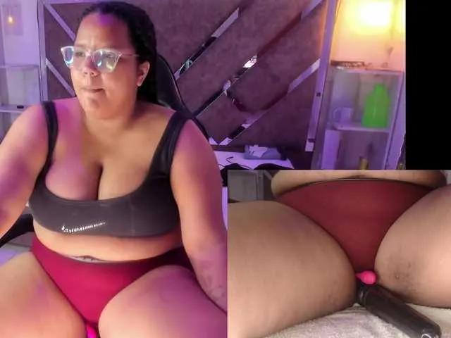 MhiaRey on BongaCams