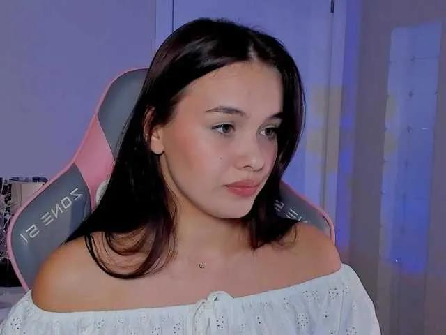 Offline Mia-mit on BongaCams