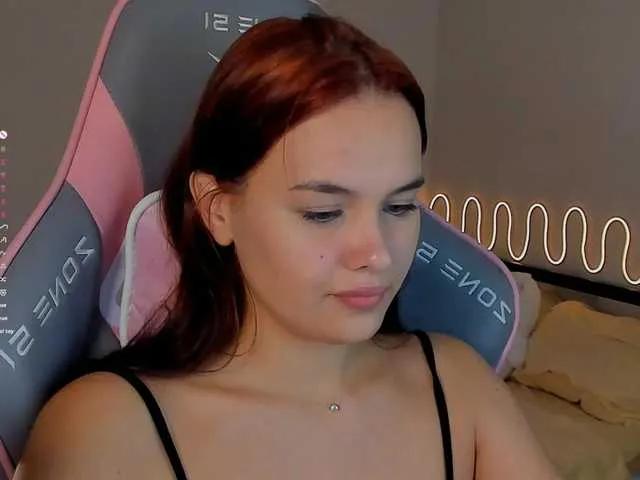 Offline Mia-mit on BongaCams