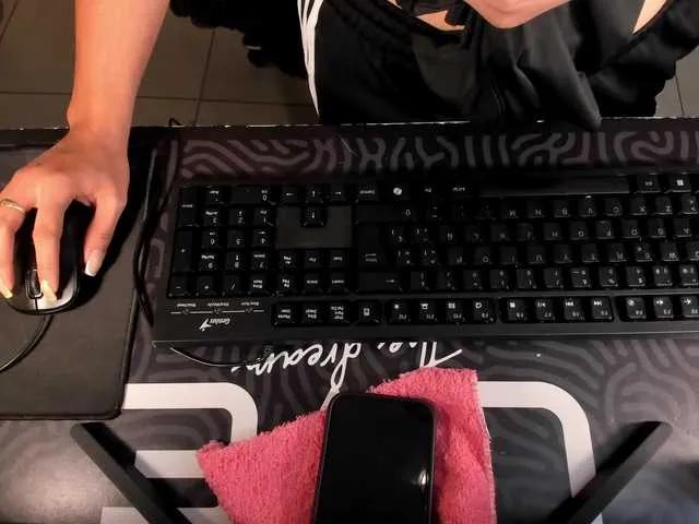 Freechat MilaColeman on BongaCams