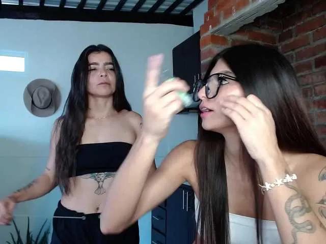 millyxnicoll1 on BongaCams