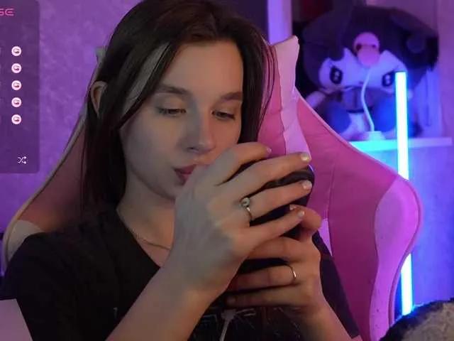 MossiPolli on BongaCams