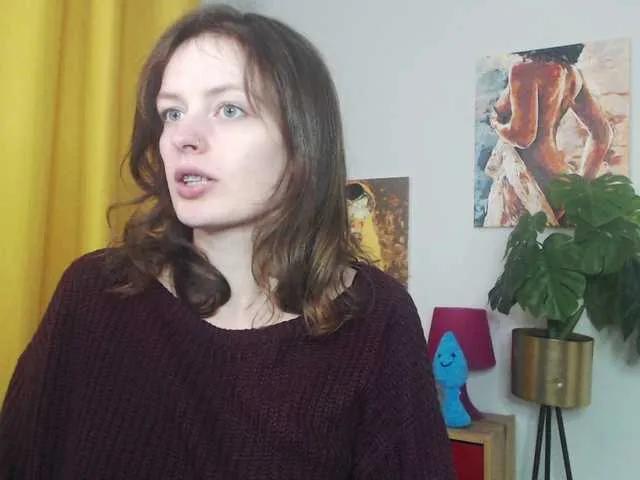 NadineGold on BongaCams