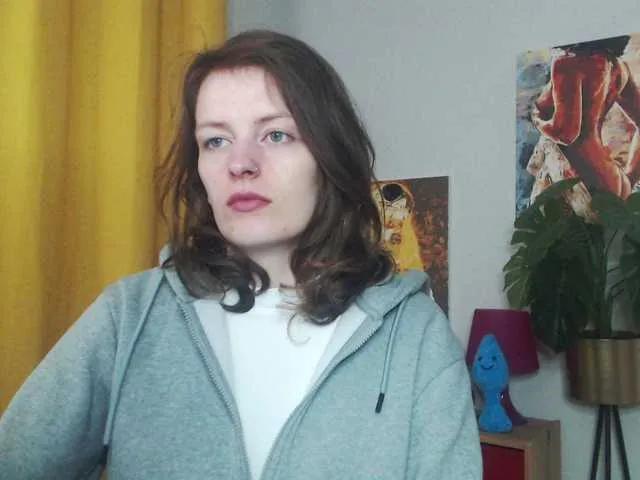 NadineGold on BongaCams