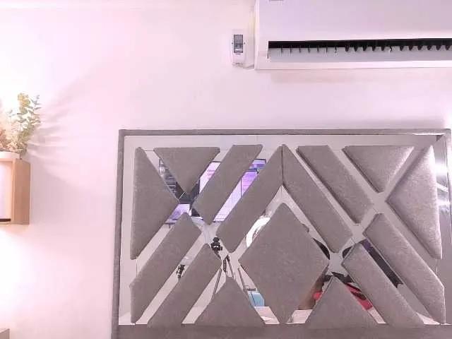 nahomy-ryans on BongaCams