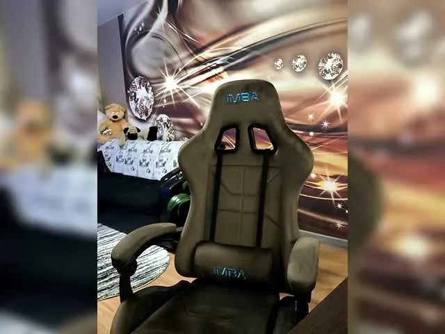 Paniserca on BongaCams