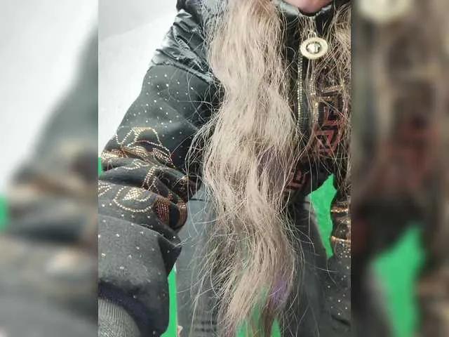 Offline pevicha on BongaCams