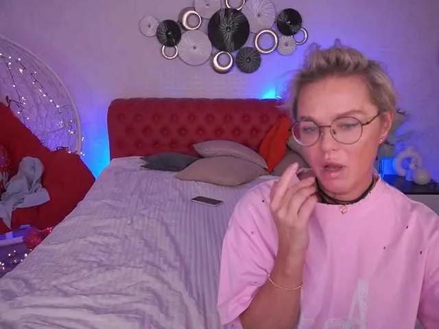 PleasureWeCouple on BongaCams