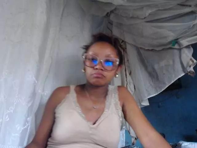 pretty-ass on BongaCams