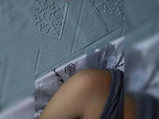 Offline Pretty30 on BongaCams