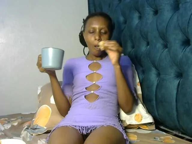 Quinbeib on BongaCams