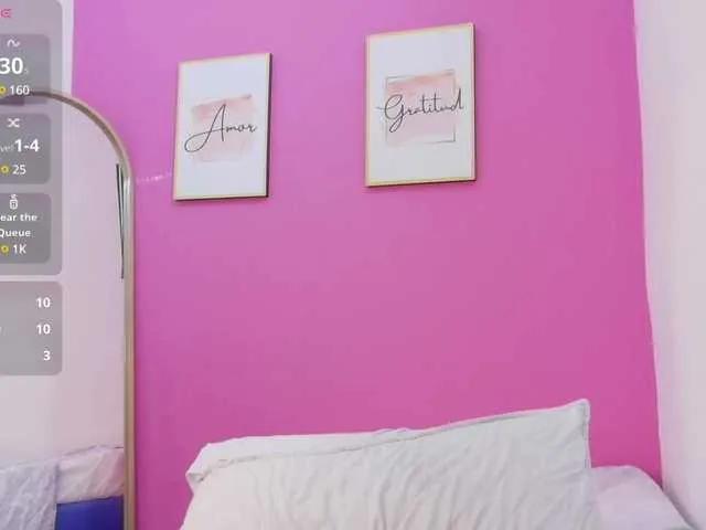 realshy-Stepsis on BongaCams