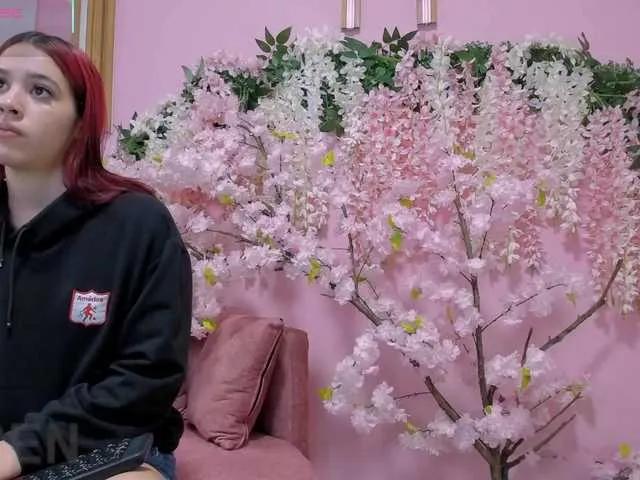 RedHeadSusy on BongaCams