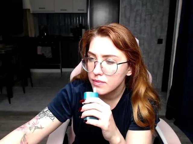 Regimasmile on BongaCams