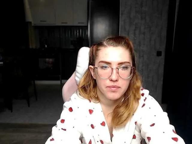 Regimasmile on BongaCams