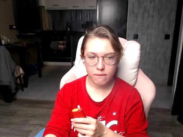 Regimasmile on BongaCams