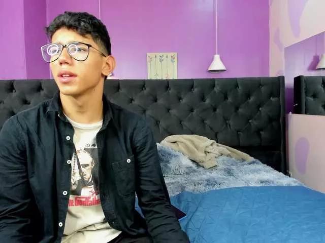 RyanPricee on BongaCams