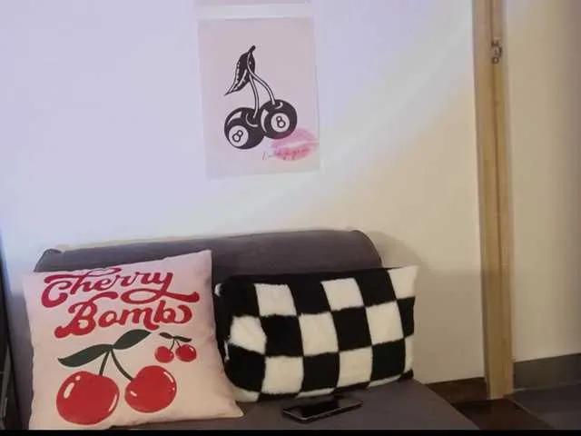 Offline salome-brown on BongaCams