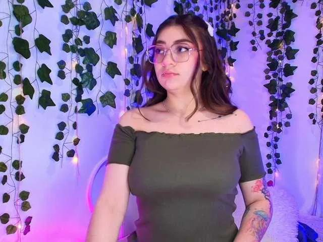 Samii-Evans on BongaCams