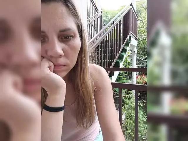 Offline Savuka on BongaCams